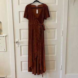 Baltic born andi ribbed velvet wrap dress